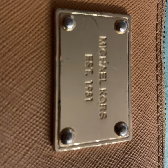 Michael Kors Wristlet - Picture 4 of 6